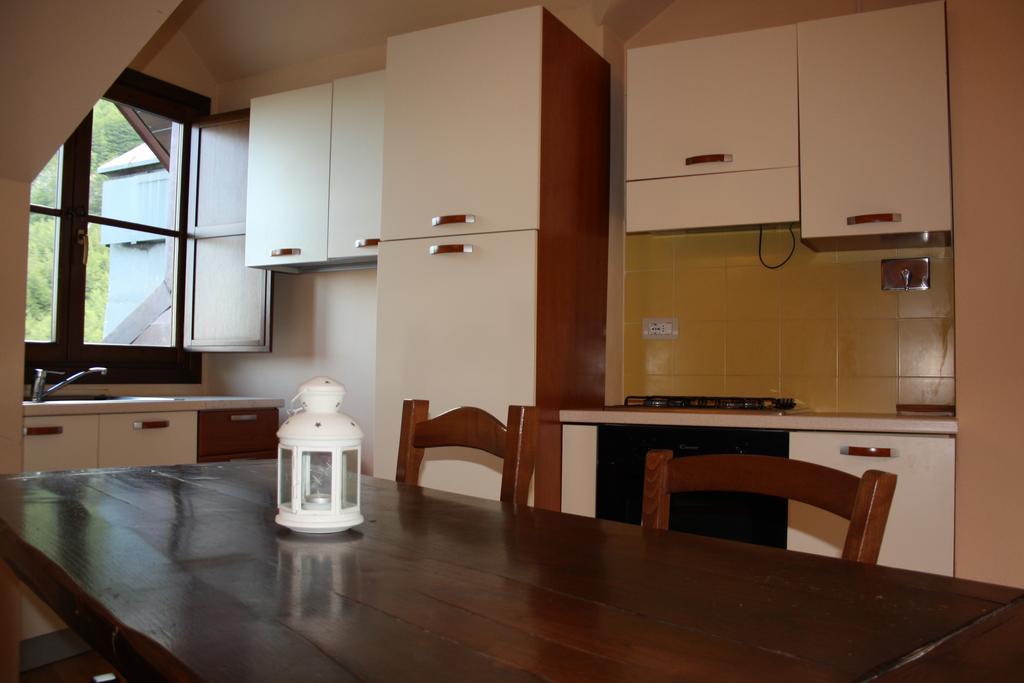 アベトーネ Il Cervo Biancoアパートホテル 部屋 写真